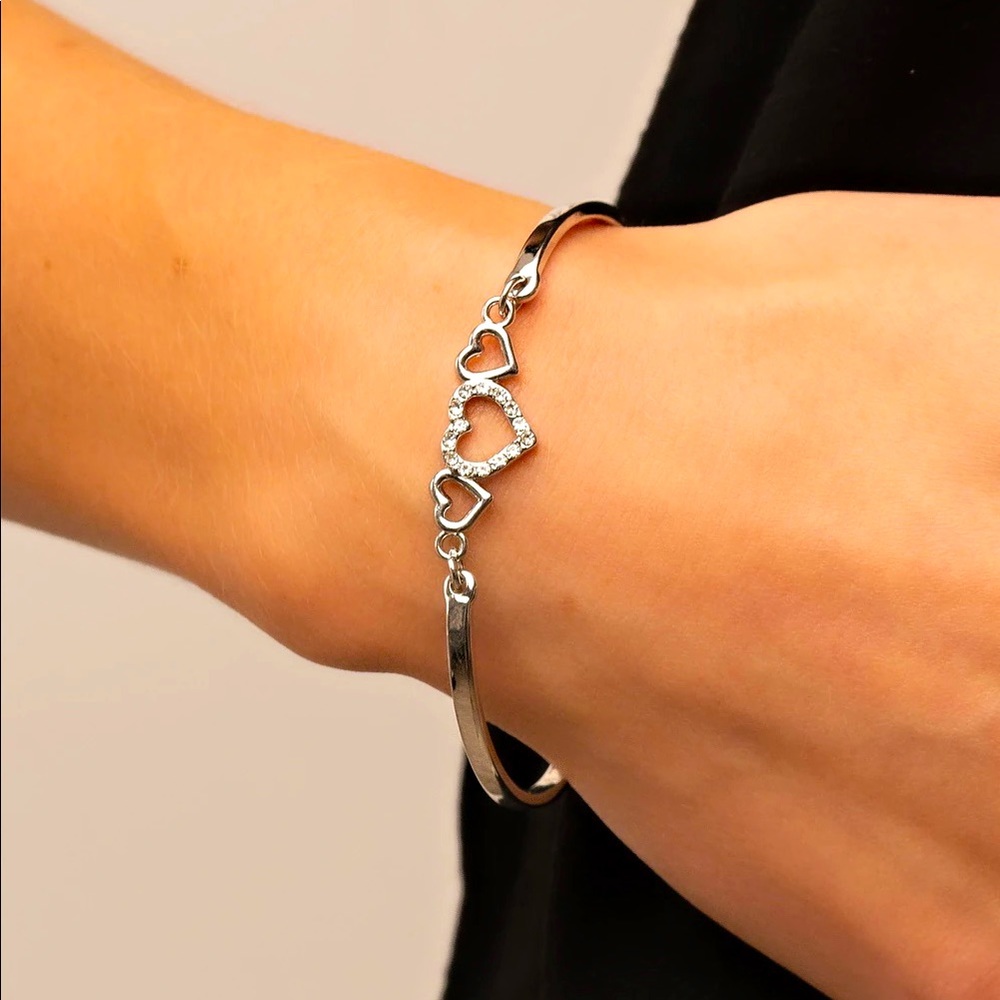 Silver Heart Bracelet 🥰🥰🥰